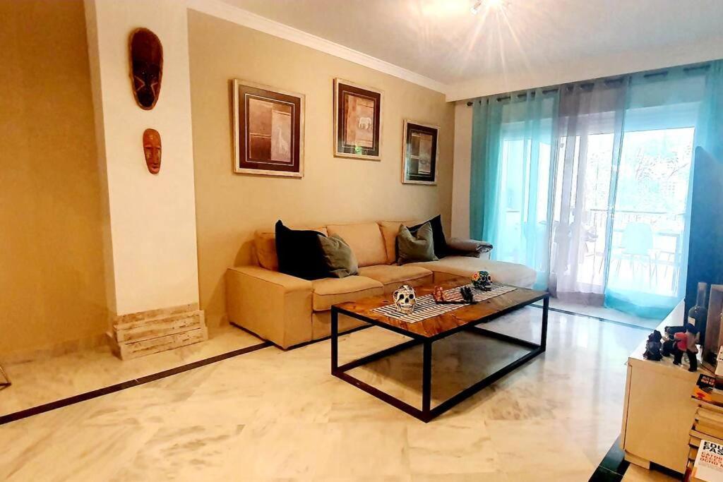 Apartamento Deluxe Puerto Banus Marbella Exterior foto